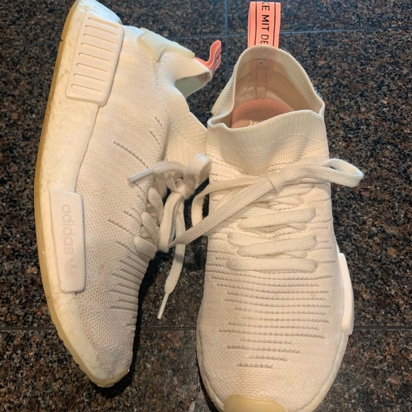 Adidas Tennis Shoes - Picture 2 of 7